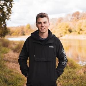 Meet your Posher, Charlie